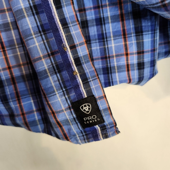 Ariat Pro Series Men's XL Blue Plaid Shirt.   Dress Up Work - Picture 7 of 13